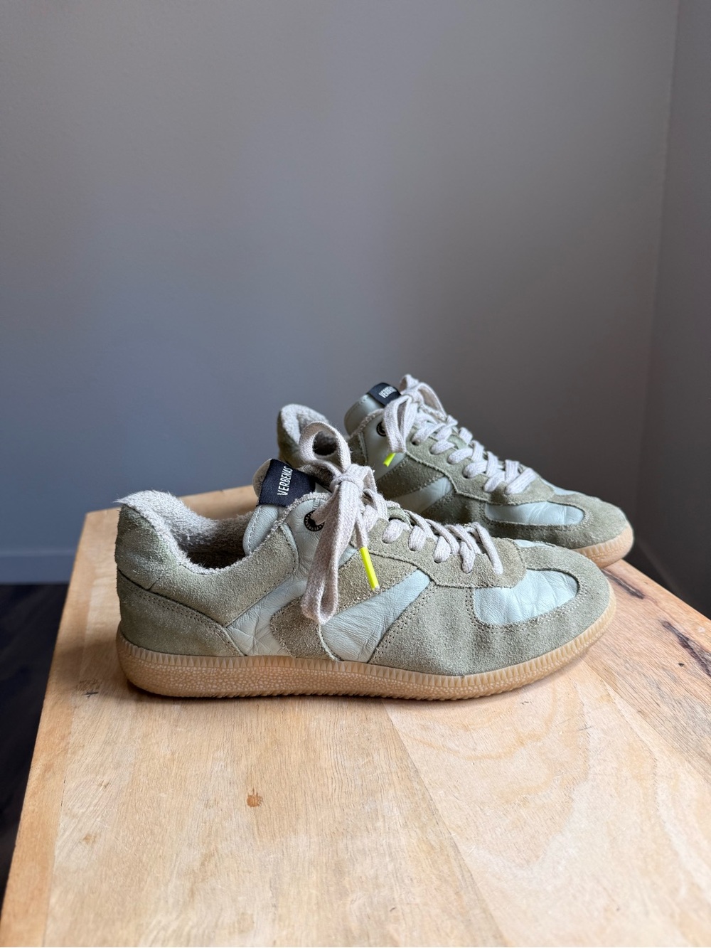 Verbenas Soro green suede leather gym sole sneaker women’s shoes 39 8.5